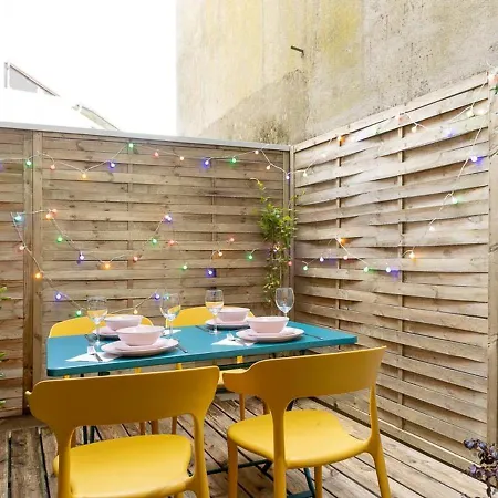 Avec Terrasse En Plein Coeur De شقة *